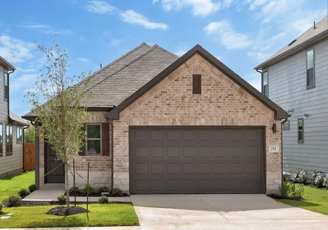 Single family home for sale at 211 Hornet St, Elgin, TX 78621 | MLS# 5550690