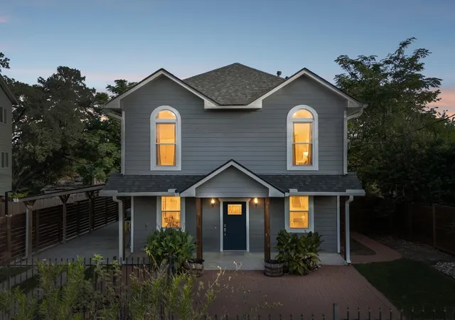 40th image of 3333 E 12th St, Austin, TX 78721 | MLS# 5497383