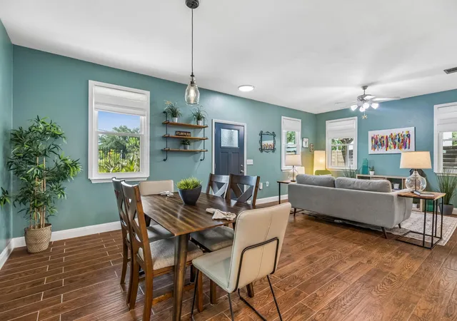 Photo 3 of Single family home for sale at 3333 E 12th Street, Austin, TX 78721 | MLS# 5497383 | Listing updated on 2026-09-02