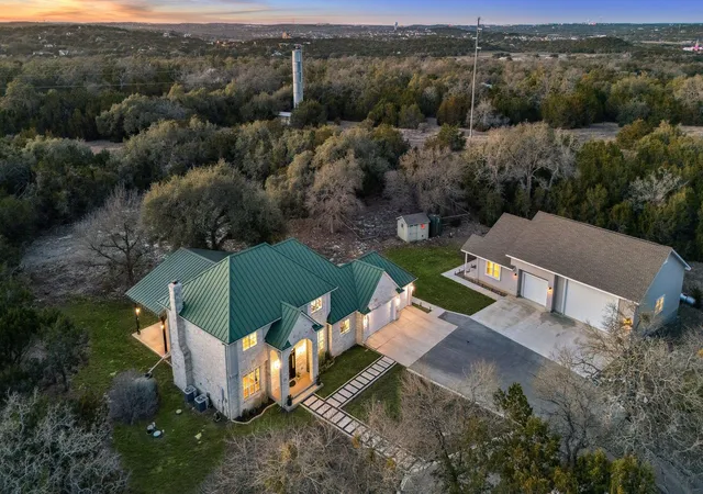 2nd image of 16206 Sweetwood Trl, Austin, TX 78737 | MLS# 4084138