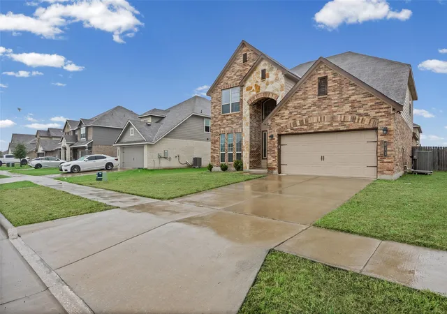 Photo 3 of Single family home for sale at 811 Clanton Cv, Killeen, TX 76542 | MLS# 9398217 | Listing updated on 2026-09-24