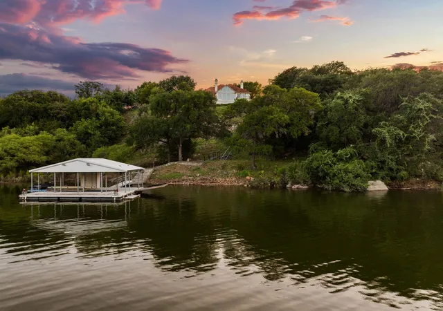 4th image of 2819 Cliff Pt, Spicewood, TX 78669 | MLS# 6261847