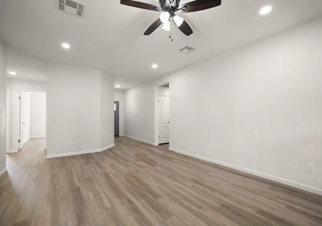 Photo 3 of Sale Pending at 1322 Terra St, Round Rock, TX 78665 | MLS# 3650219 | Listing updated on 2026-10-02