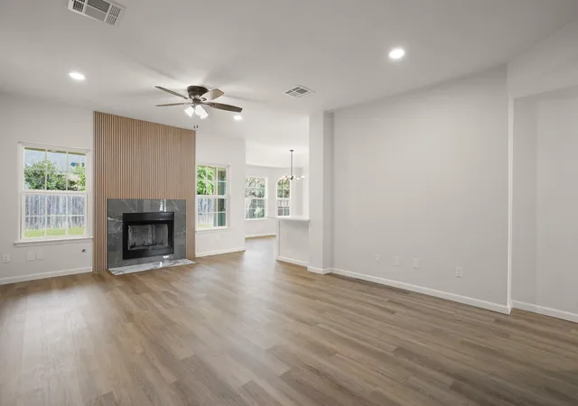 Photo 3 of Sale Pending at 1322 Terra St, Round Rock, TX 78665 | MLS# 3650219 | Listing updated on 2026-10-02