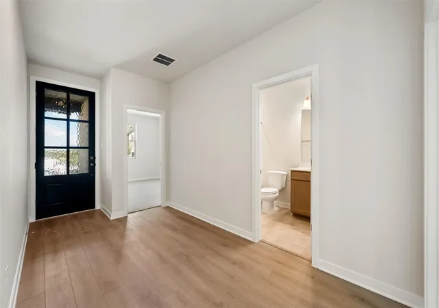 Photo 4 of Sale Pending at 133 Jans Way, Georgetown, TX 78626 | MLS# 4170242 | Listing updated on 2026-09-25