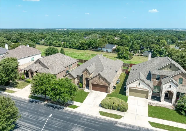 Photo 3 of Single family home for sale at 600 Rosedale Blvd, Georgetown, TX 78628 | MLS# 4996510 | Listing updated on 2026-09-30