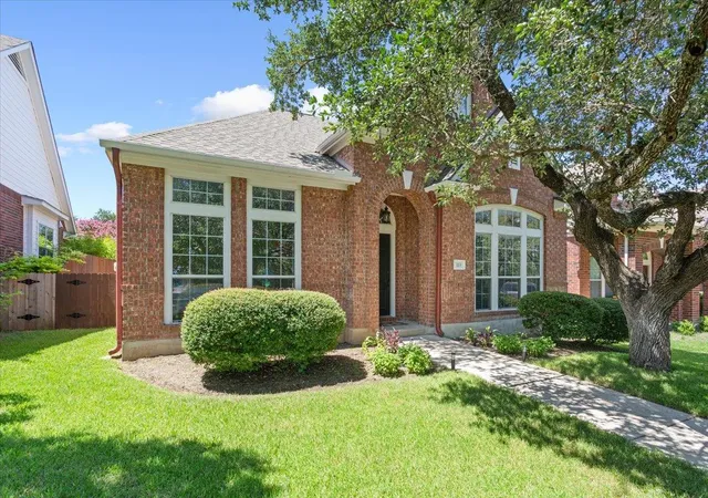 Photo 2 of Single family home for sale at 113 Village Park Dr, Georgetown, TX 78633 | MLS# 4268719 | Listing updated on 2026-10-07