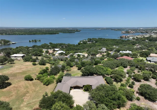 2nd image of 2803 Ranch Road 2831, Horseshoe Bay, TX 78657 | MLS# 2716854