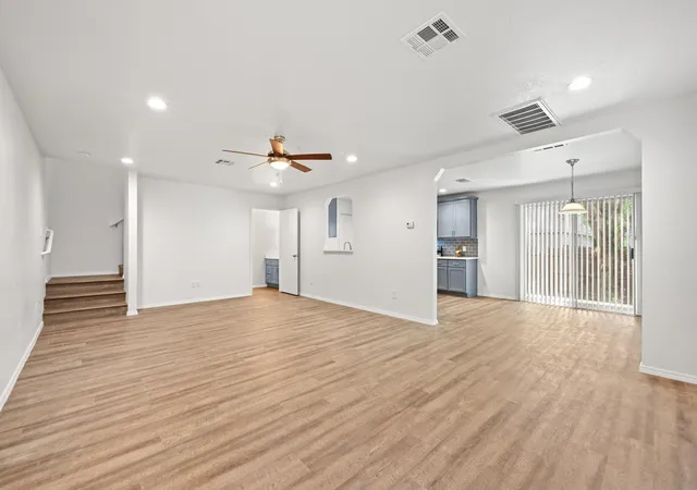 Photo 3 of Single family home for sale at 11313 Hillstable Ct, Manchaca, TX 78652 | MLS# 8417625 | Listing updated on 2026-09-21