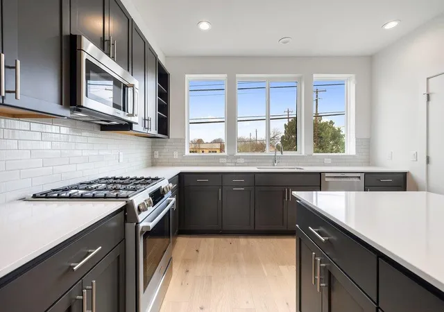 2nd image of 3600 Jetson Wy #6, Austin, TX 78723 | MLS# 4376609