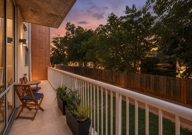 4th image of 1600 Barton Springs Rd #4105, Austin, TX 78704 | MLS# 5856919