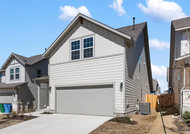 Photo 3 of Sale Pending at 166 Clover Bnd, Liberty Hill, TX 78642 | MLS# 6248793 | Listing updated on 2026-08-26