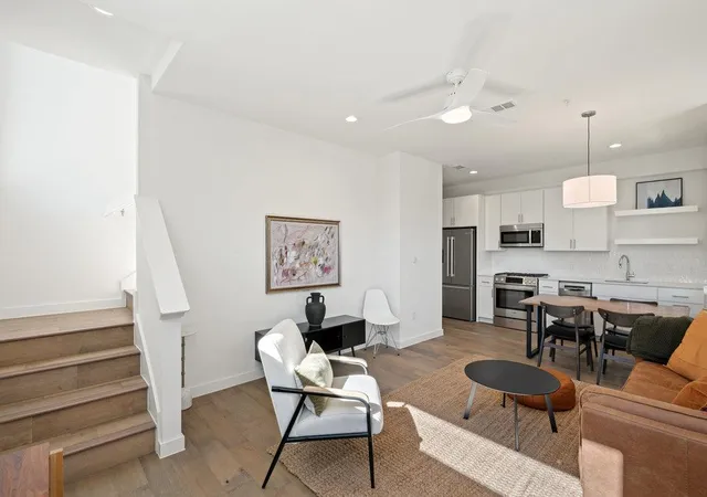 2nd image of 3613 Jetson Wy #112, Austin, TX 78723 | MLS# 3440562