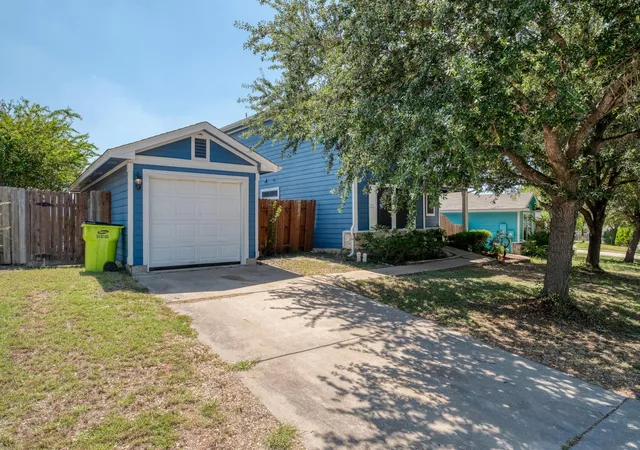 3rd image of 12917 Briarcreek Loop, Manor, TX 78653 | MLS# 2409371