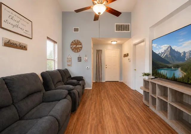 5th image of 12917 Briarcreek Loop, Manor, TX 78653 | MLS# 2409371