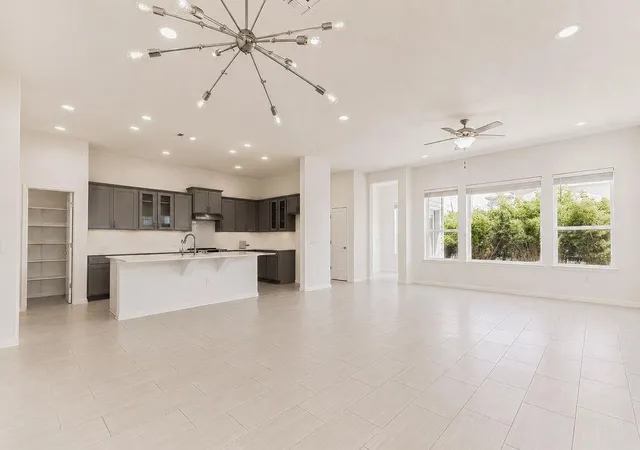 3rd image of 16528 Glimmering Rd, Manor, TX 78653 | MLS# 4321065
