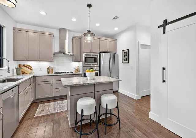 Photo 1 of Single family home for sale at 1311 Justin Ln #A, Austin, TX 78757 | MLS# 9944043 | Listing updated on 2026-10-08