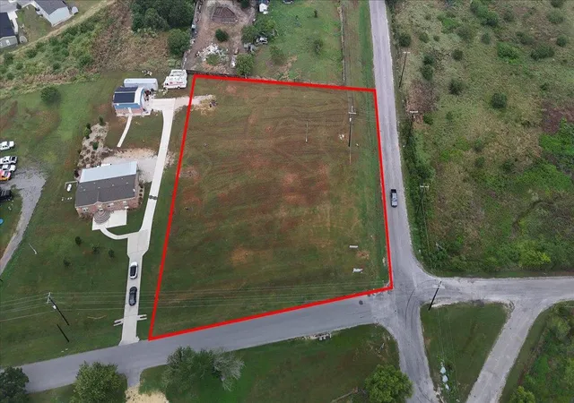 1st image of 2 S Plum Creek Rd, Kyle, TX 78640 | MLS# 9630304