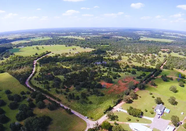 1st image of 1085 County Road 426, Dime Box, TX 77853 | MLS# 3057599