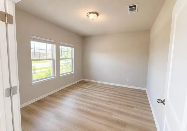 2nd image of 206 Wind Trl, Hutto, TX 78634 | MLS# 3581883