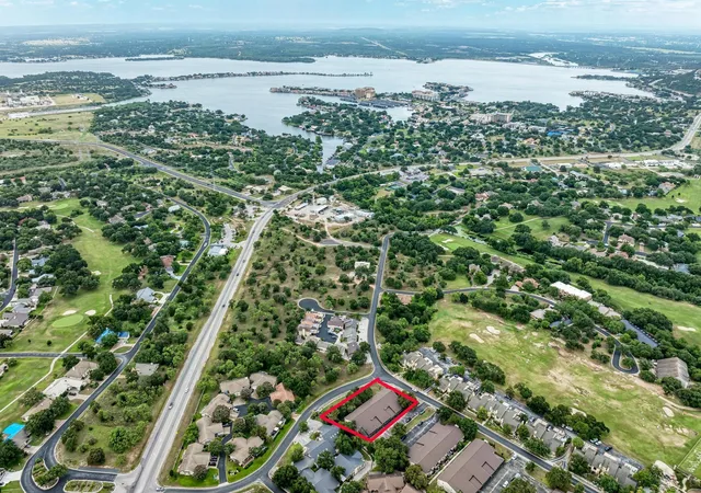 4th image of 1202 Hi Stirrup #401, Horseshoe Bay, TX 78657 | MLS# 3703884