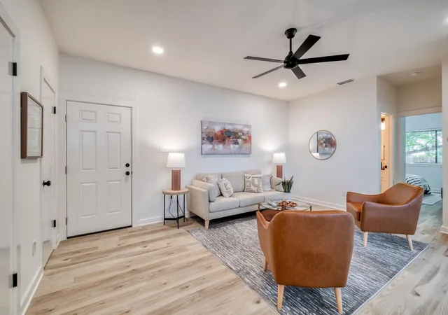 4th image of 601 Nelray Blvd #6, Austin, TX 78751 | MLS# 2960939