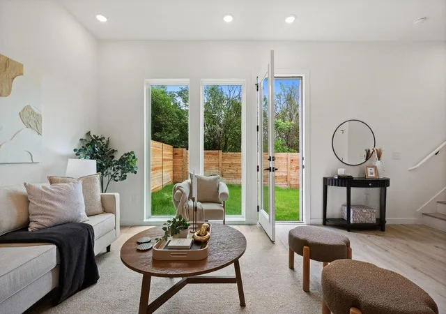 Photo 1 of Condo for sale at 401 N Bluff Dr #10101, Austin, TX 78745 | MLS# 4151615 | Listing updated on 2026-08-01