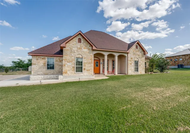 1st image of 19205 Saint Raguel Rd, Manor, TX 78653 | MLS# 2846471
