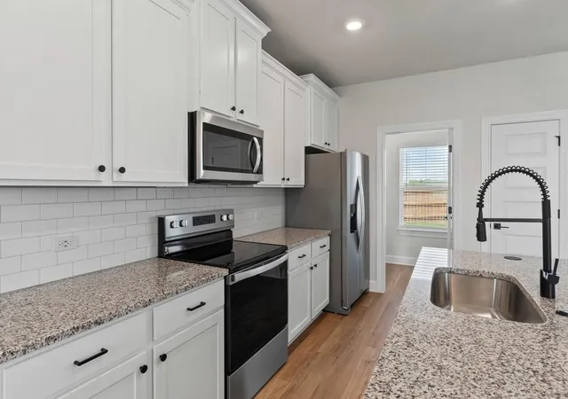 4th image of 9320 Gladsome Path, Manor, TX 78653 | MLS# 8663158