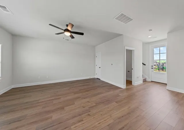 5th image of 9320 Gladsome Path, Manor, TX 78653 | MLS# 8663158
