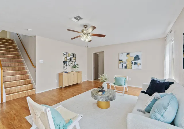 Photo 4 of Single family home for sale at 130 Killian Loop, Hutto, TX 78634 | MLS# 9112708 | Listing updated on 2026-09-02