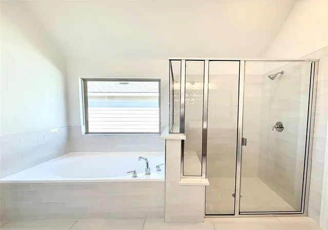 Photo 4 of Single family home for sale at 14204 Grassley Trl, Manor, TX 78653 | MLS# 2368283 | Listing updated on 2026-10-08