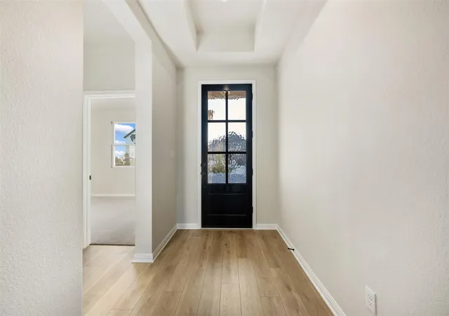 Photo 4 of Sale Pending at 533 Redding Way, Georgetown, TX 78633 | MLS# 2372653 | Listing updated on 2026-09-23