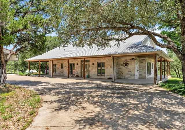 2nd image of 150 Pecan 2, Florence, TX 76527 | MLS# 9401459