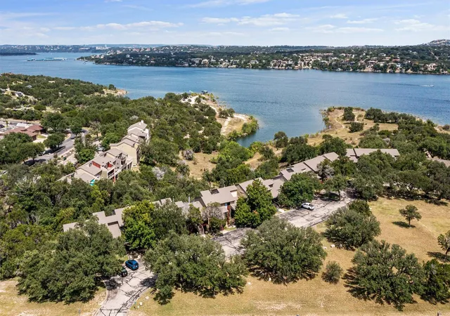 2nd image of 113 Comanche Pt, Point Venture, TX 78645 | MLS# 6140956