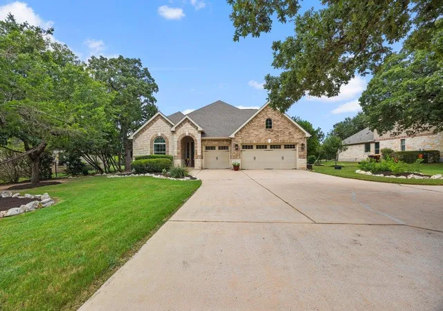 2nd image of 246 Southern Sunset Cv, Driftwood, TX 78619 | MLS# 9589953