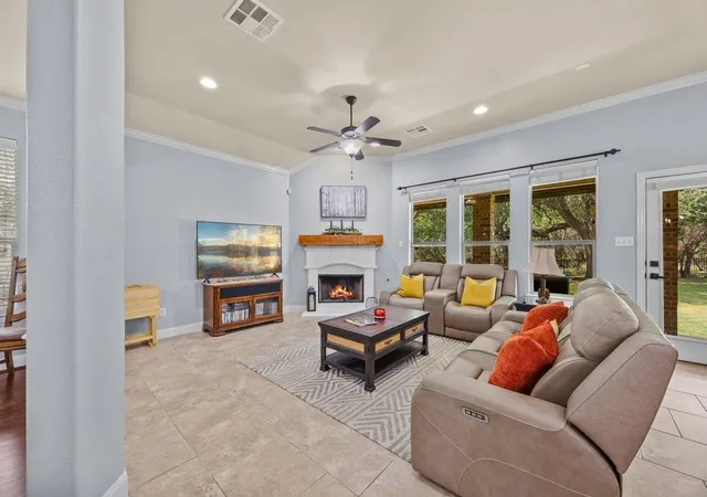 5th image of 246 Southern Sunset Cv, Driftwood, TX 78619 | MLS# 9589953