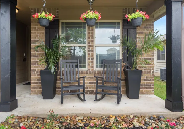 3rd image of 606 Old Peak Rd, Georgetown, TX 78626 | MLS# 6086247