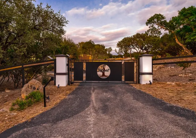 3rd image of 1564 Crossbow Dr, Canyon Lake, TX 78133 | MLS# 6402465