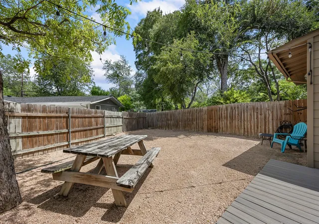 2nd image of 1404 Southport Dr, Austin, TX 78704