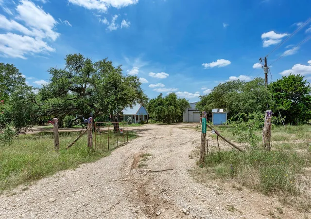 2nd image of 17505 Hamilton Pool Rd, Austin, TX 78738 | MLS# 4198627