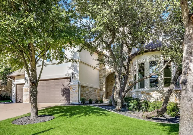 Photo 1 of Single family home for sale at 8817 Ambrosia Dr, Austin, TX 78738 | MLS# 8044920 | Listing updated on 2026-09-01