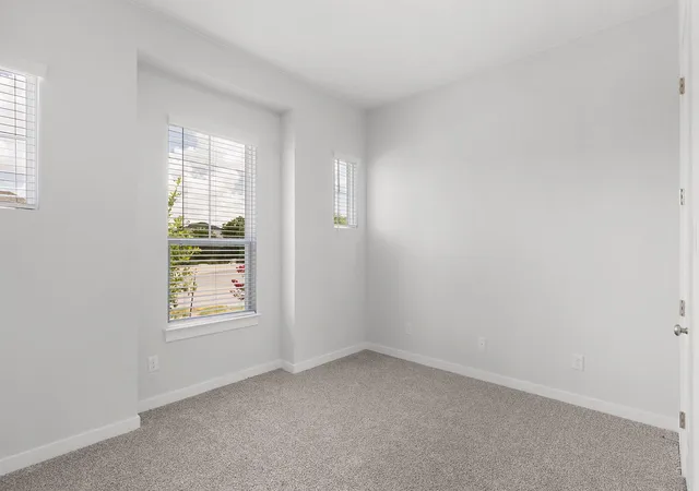 Photo 2 of Single family home for sale at 228 Montecido Dr, Liberty Hill, TX 78642 | MLS# 7552378 | Listing updated on 2026-08-27