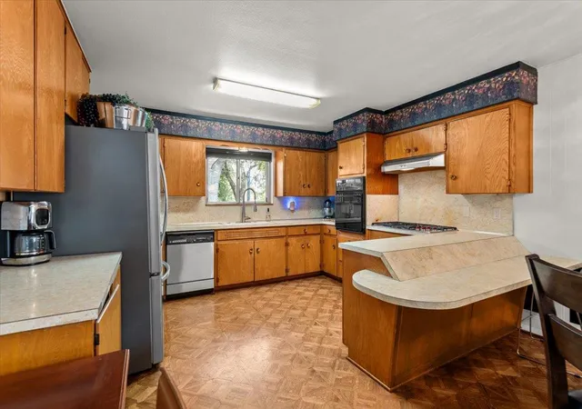 Photo 2 of Single family home for sale at 11901 Oak Trl, Austin, TX 78753 | MLS# 2851265 | Listing updated on 2026-09-22