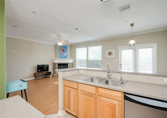 Photo 4 of Condo for sale at 1101 E Parmer Ln #315, Austin, TX 78753 | MLS# 7544703 | Listing updated on 2026-09-18