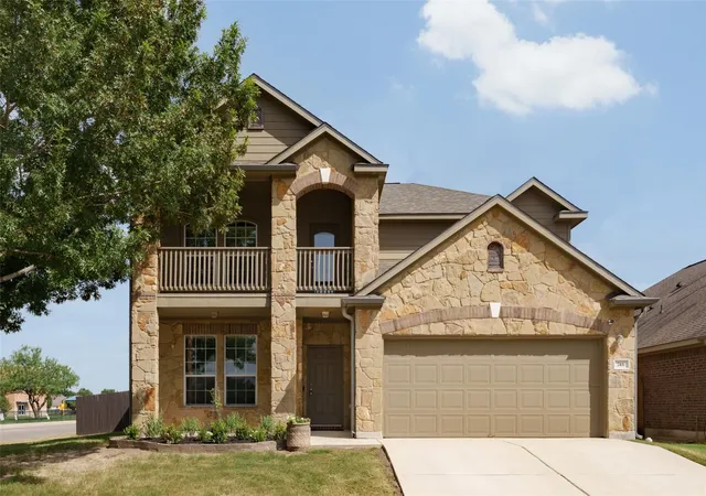 2nd image of 746 Easton Dr, San Marcos, TX 78666 | MLS# 8106419