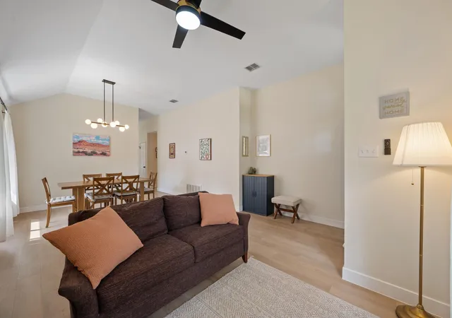 3rd image of 2105 Yaupon Holw, Round Rock, TX 78664 | MLS# 9112332
