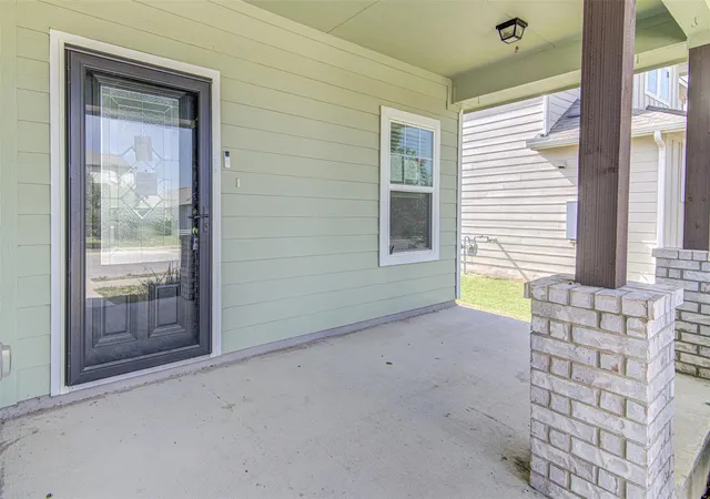 Photo 3 of Sale Pending at 204 Oldbridge Dr, Hutto, TX 78634 | MLS# 5040476 | Listing updated on 2026-10-09