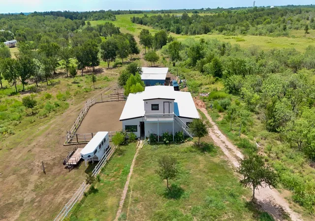3rd image of 2690 County Road 466, Elgin, TX 78621 | MLS# 2745992