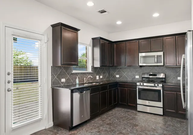 5th image of 18317 Moreto Loop, Pflugerville, TX 78660 | MLS# 9953282